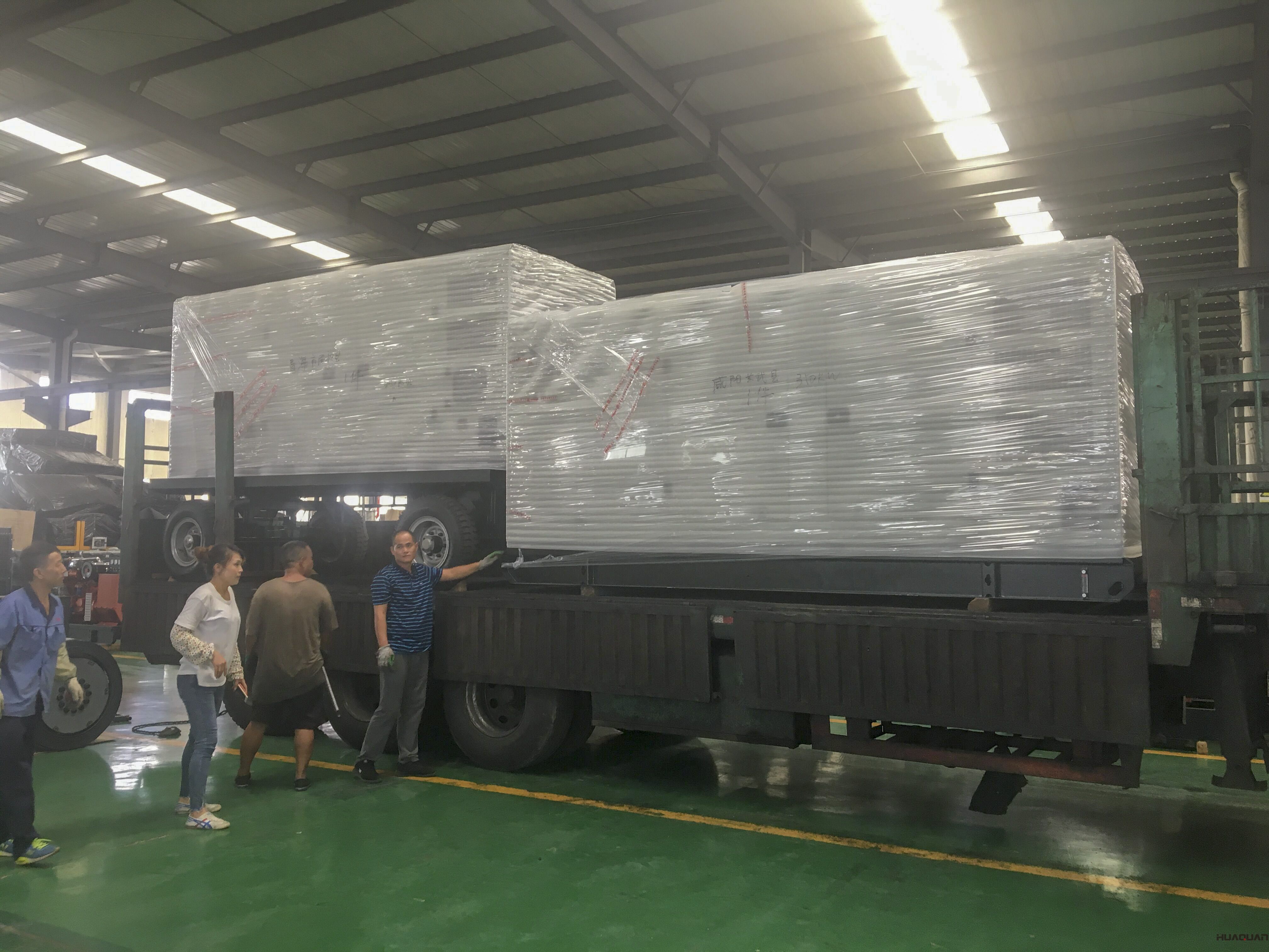 8月17日，一臺300kw標配柴油發電機組從華全動力發往湖北