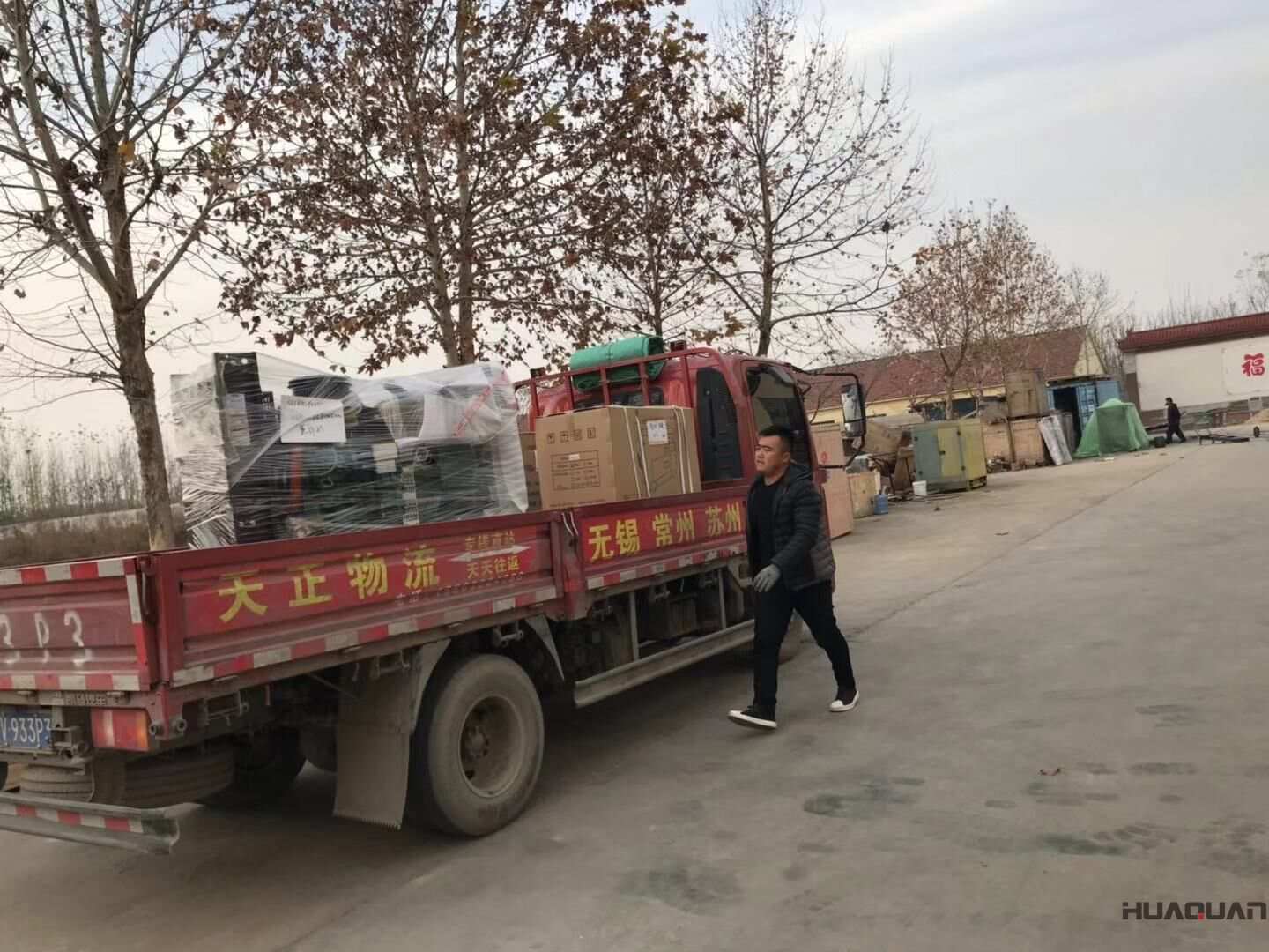 11月2日，廣東趙先生從華全動力分別訂購了50kw、100kw和120kw標配沼氣發電機組，現已順利發往目的地