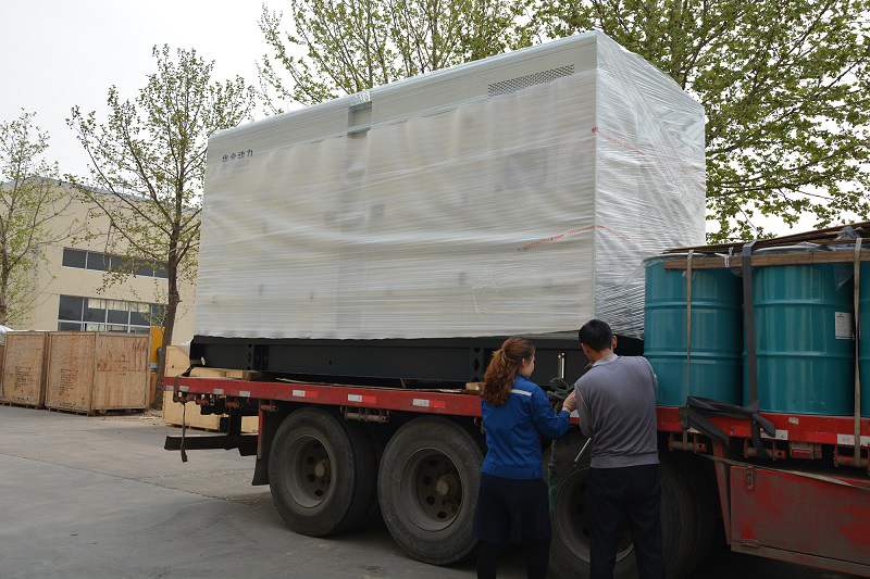 華全動(dòng)力一臺(tái)100kw靜音箱柴油發(fā)電機(jī)組于4月1日發(fā)往河南省