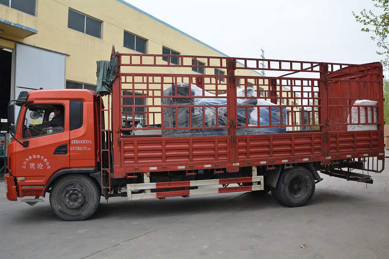 山東李先生從華全動(dòng)力采購的300kw自動(dòng)化柴油機(jī)組于4月3日發(fā)出